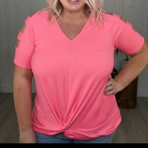 Hemish USA 2X CutOut Cold Shoulder Twist Front in Barbie Pink